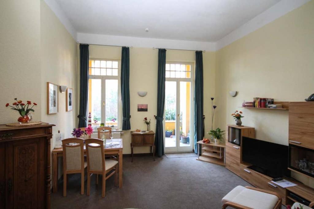 Kuehlungsborn Ferienwohnung Sonnenresidenz Ostseebad Kühlungsborn Buitenkant foto